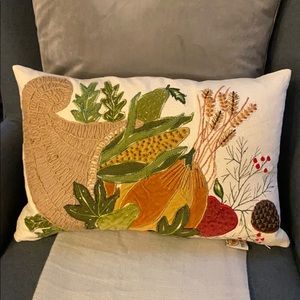 Stunning Fall Cornucopia Pillow